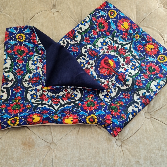 Beautiful Persian Cushions - Picture 2 of 5